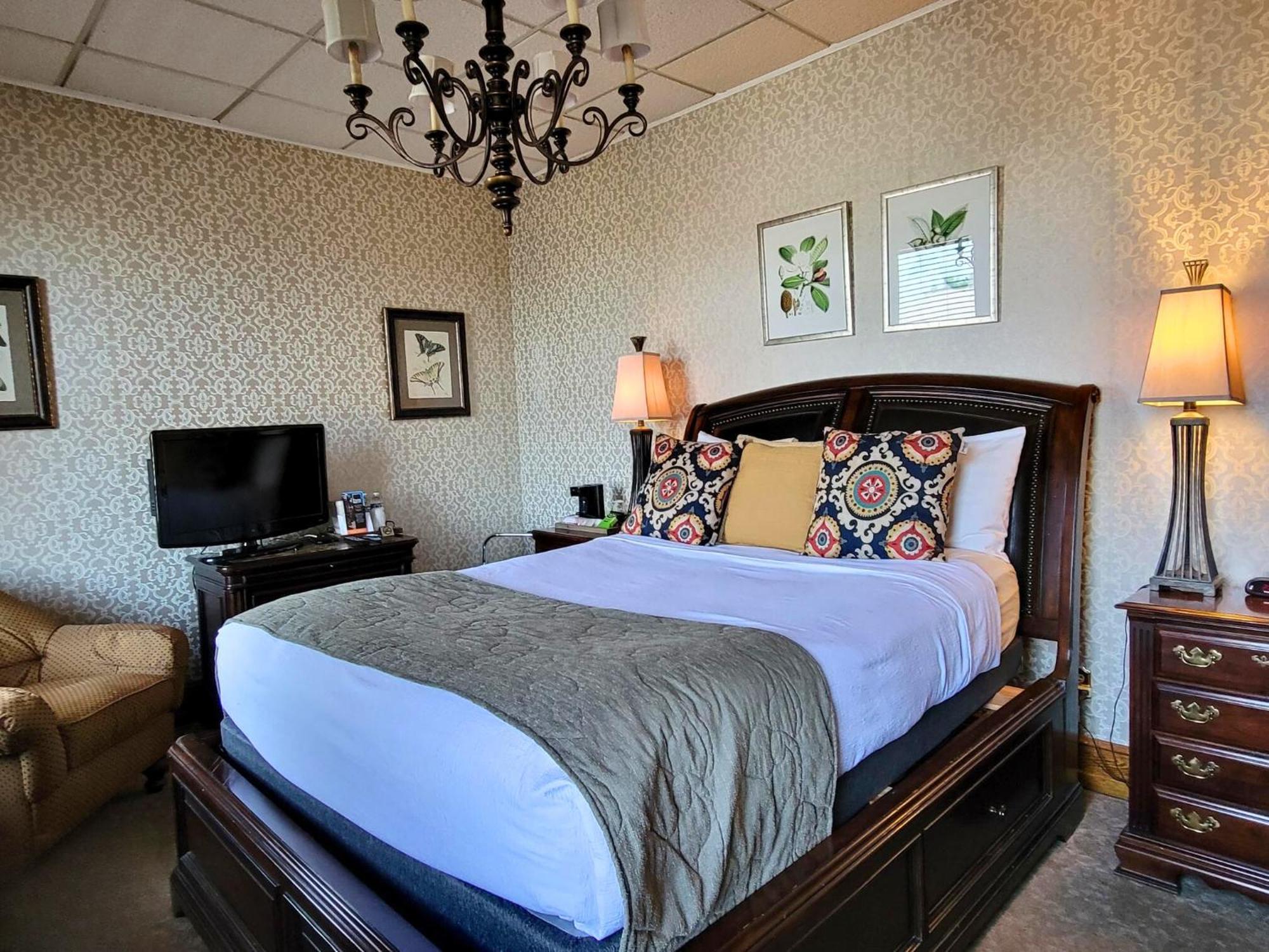 Altland House Inn & Suites Abbottstown Екстер'єр фото