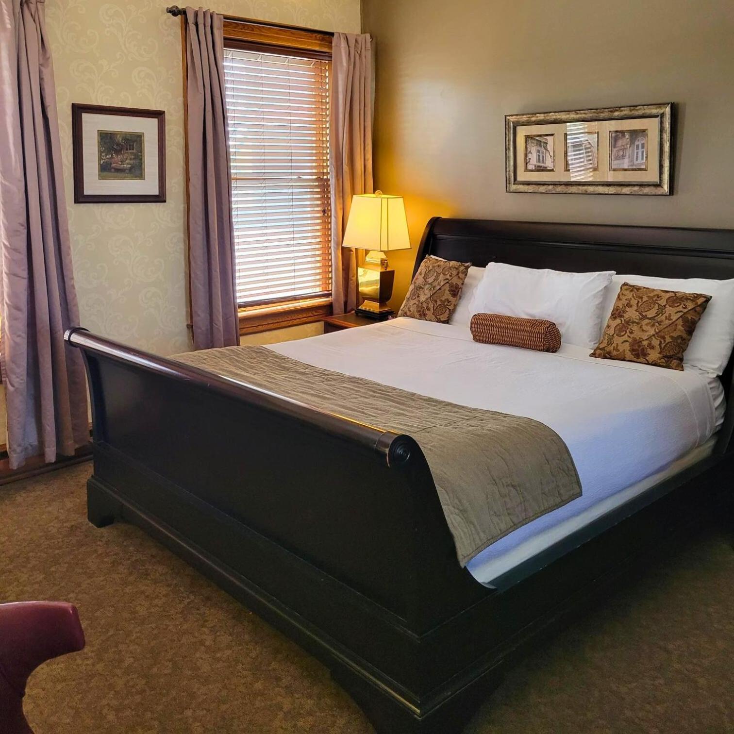 Altland House Inn & Suites Abbottstown Екстер'єр фото