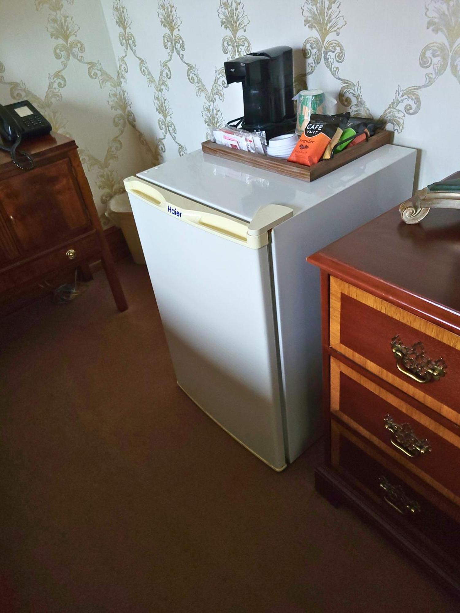 Altland House Inn & Suites Abbottstown Екстер'єр фото